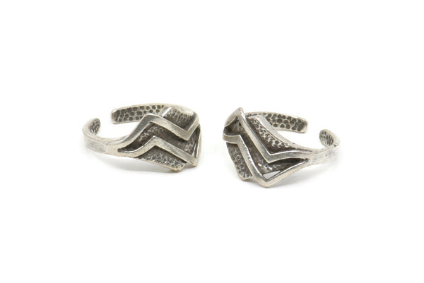 2 Antique Silver Plated Brass Adjustable Rings N0007