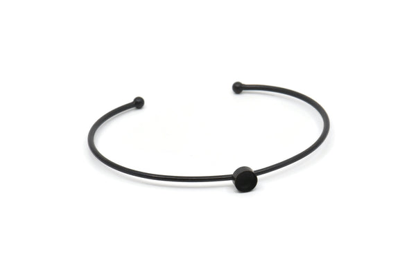 Black Round Cuff, 2 Oxidized Black Brass Bracelet Stone Setting With 1 Pad - Pad Size 5mm D1652