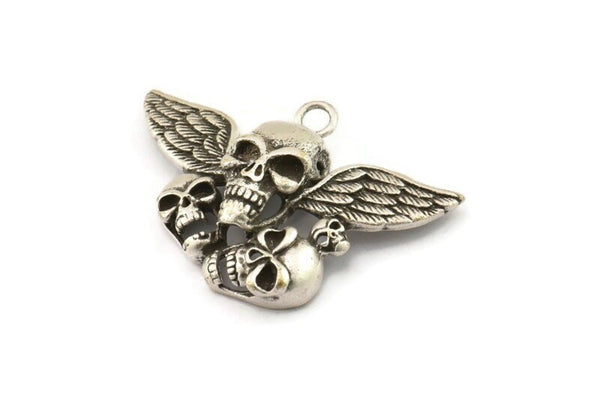 Silver Skull Charm, 2 Antique Silver Plated Brass Skull Pendants With 1 Loop (39x27mm) N0192