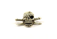 Skull Pirate Finding, 2 Antique Silver Plated Skull Head Bracelet Parts (21x16x8.5mm) N0376