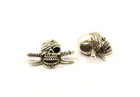 Skull Pirate Finding, 2 Antique Silver Plated Skull Head Bracelet Parts (21x16x8.5mm) N0376