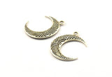 Antique Silver Crescent Pendant, 2 Antique Silver Plated Textured Horn Charms, Pendant, Jewelry Finding (27x8x3.30mm) N0237