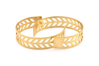 Brass Chevron Cuff - 1 Raw Brass Chevron Cuff Bracelet Blank Bangle With 2 Holes (15x145x0.80mm) T103