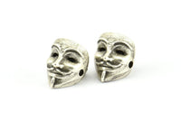 Silver Vendetta Mask, 2 Antique Silver Plated Brass Vendetta Bracelet Parts (14.5x13x11mm) N0425