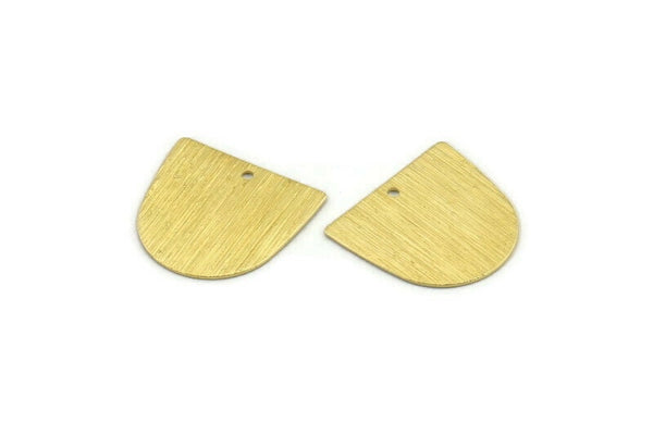 Brass D Shape, 24 Textured Raw Brass D Shape Charms With 1 Hole, Brass Blanks (16x17x0.50mm) M01151