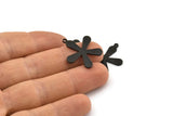 Black Leaf Charm, 8 Oxidized Black Brass Leaf Charms With 1 Loop, Pendants, Findings (24x21x1mm) D1049 S1116