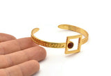 Gold Square Cuff, Gold Plated Brass Square Cuff Stone Setting With 1 Pad -  Pad Size 6mm N1678