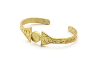 Brass Triangle Cuff, Raw Brass Moon Phases Shaped Bracelet Stone Setting With 1 Pad - Pad Size 10mm N1772