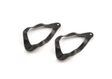 Black Triangle Charm, 8 Oxidized Black Brass Wavy Triangle Charms With 1 Hole (33x18x0.60mm) D0711