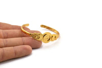 Gold Moon Cuff, Gold Plated Brass Moon Phases Bracelet Stone Setting With 1 Pad - Pad Size 10mm N1777