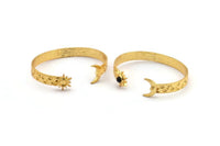 Gold Moon Cuff,  Gold Plated Brass Moon And Sun Cuff Stone Setting With 1 Pad -  Pad Size 4mm N1660