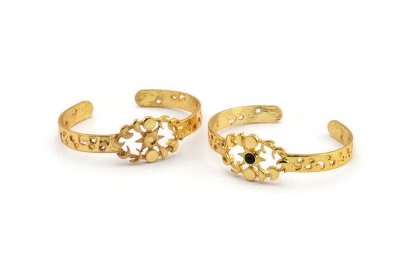 Gold Moon Cuff,  Gold Plated Brass Moon Phases Cuff Stone Setting With 1 Pad -  Pad Size 4mm N1657