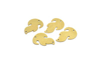 Brass Fire Charm, 12 Raw Brass Fire Shape Charms With 2 Hole (22x15x0.60mm) A3657