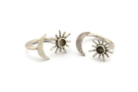 Silver Ring Settings, 2 Antique Silver Plated Brass Moon And Sun Ring With 1 Stone Setting - Pad Size 4mm N1066