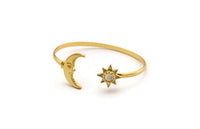 Gold Moon Cuff,  Gold Plated Brass Moon And Star Cuff Stone Setting With 1 Pad -  Pad Size 6mm N1586